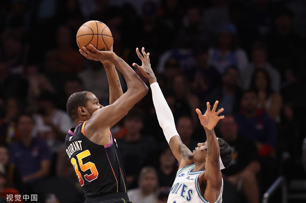 动作略显犹 动作略显犹