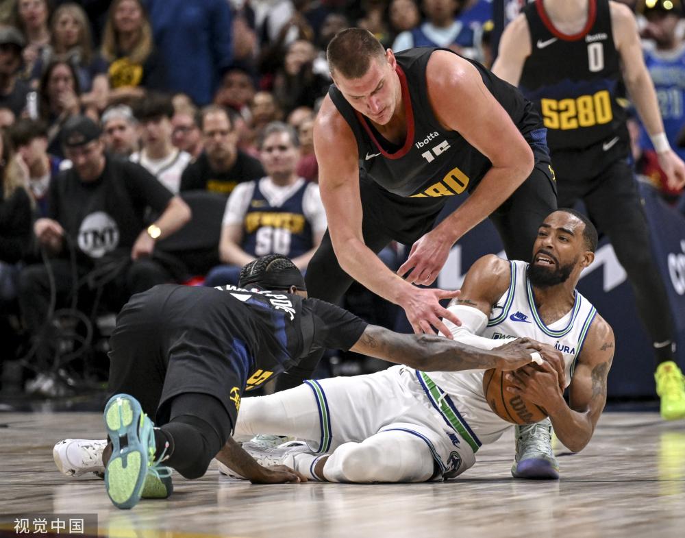 还有球队内 还有球队内