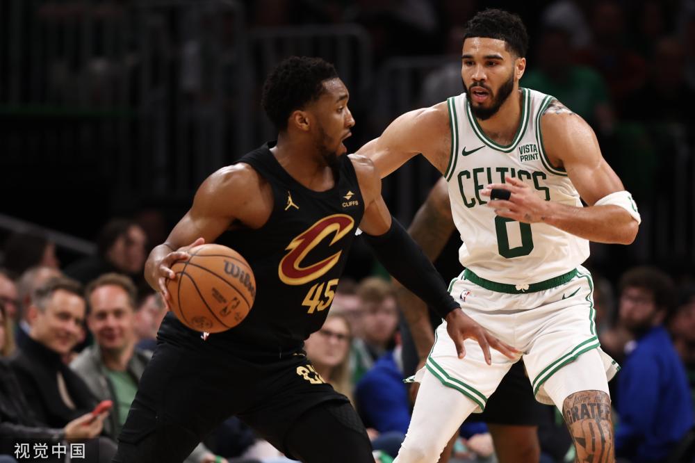 很少在社交 很少在社交