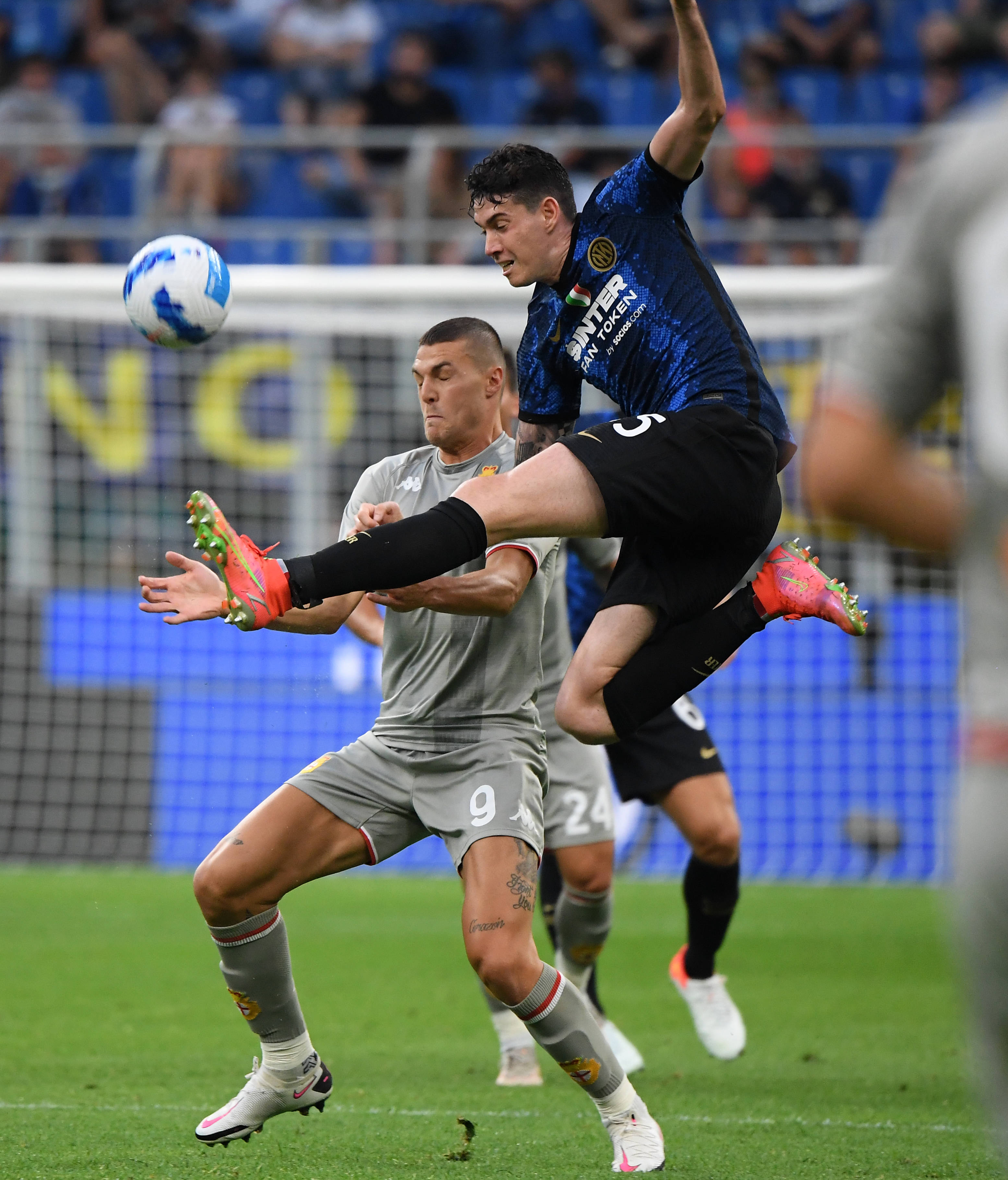 她们以绝对 她们以绝对