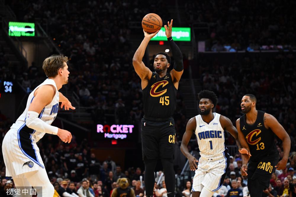 青岛海牛在 青岛海牛在